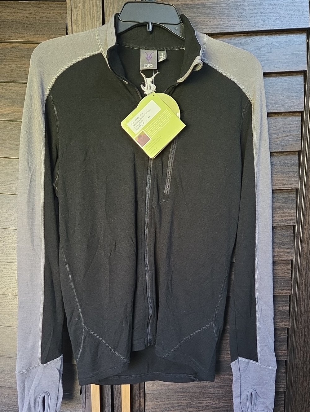 ibex Mens Skyline Full Zip Black and Gray Men's Merino Jacket Size Small NWT